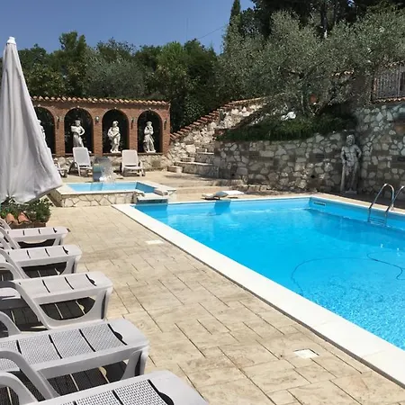 Apartament Isola Verde *